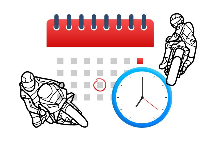 Calendario di sfondo con un orologio e due disegni di moto ai lati